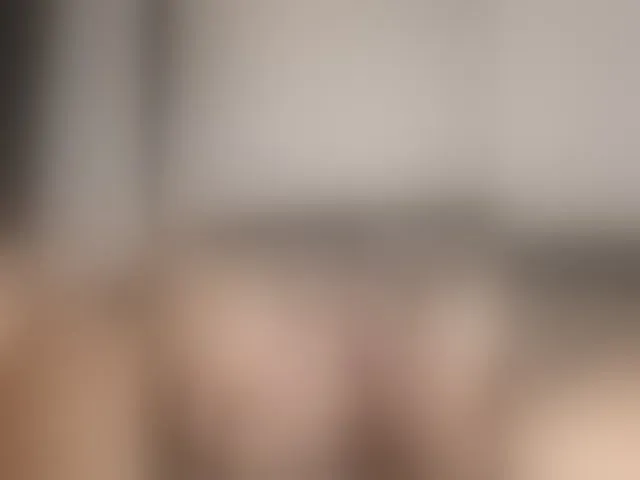 Live sex webcam photo for MaggieTurner #293875996