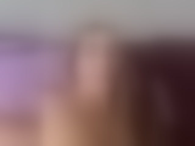 Live sex webcam photo for MaggieTurner #294277650