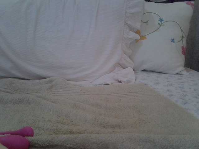 Live sex webcam photo for Magic-pussie256 #276204123