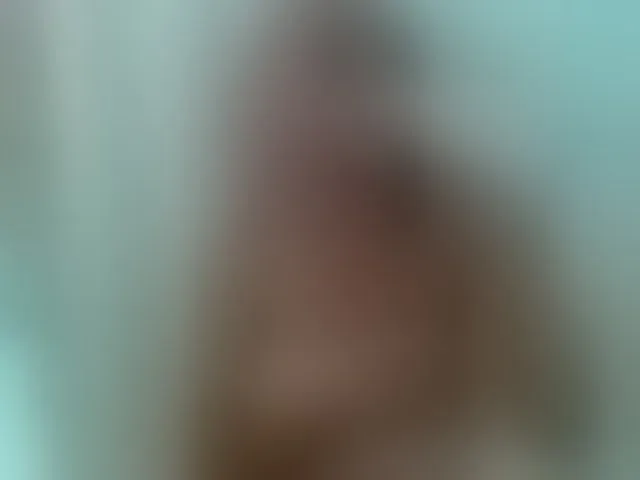 Live sex webcam photo for MagicPink #294081697