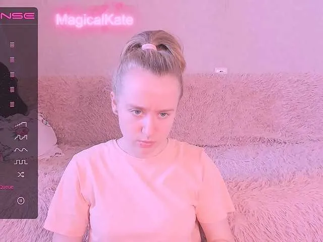 Live sex webcam photo for MagicalKate #276063919