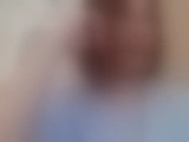 Live sex webcam photo for MagicalLouu #292697683