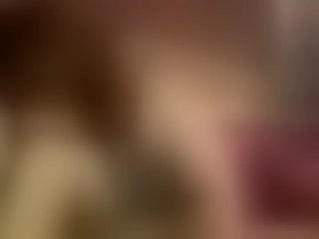 Live sex webcam photo for MagicalLouu #293571441