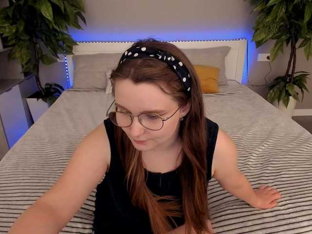 Live sex webcam photo for MagikPeachh #291513901