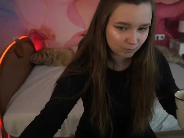 Live sex webcam photo for MagikPeachh #291870765