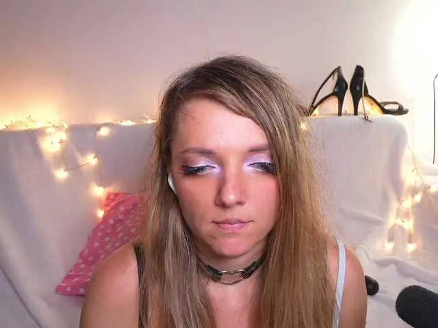 Live sex webcam photo for MagneticAmi #291940652