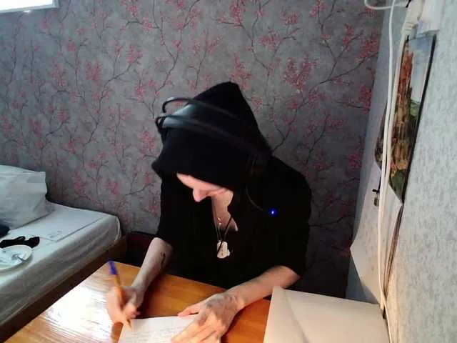 Live sex webcam photo for MagrettaXX #290468118