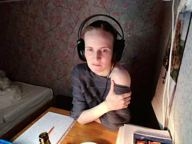 Live sex webcam photo for MagrettaXX #290471750