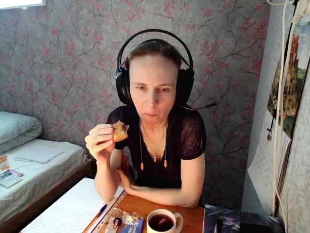 Live sex webcam photo for MagrettaXX #290576678