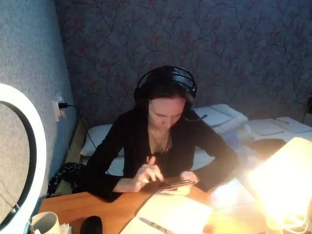 Live sex webcam photo for MagrettaXX #290991439