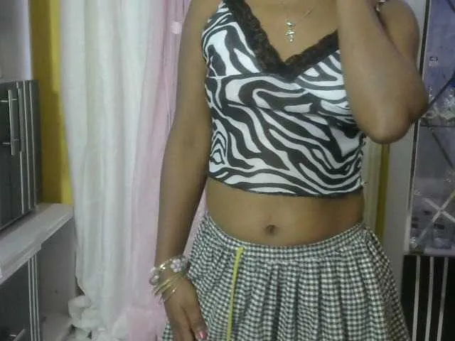 Live sex webcam photo for Maha19x #291655006