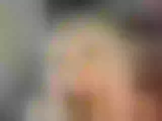 Live sex webcam photo for MahiaDiane #277977314