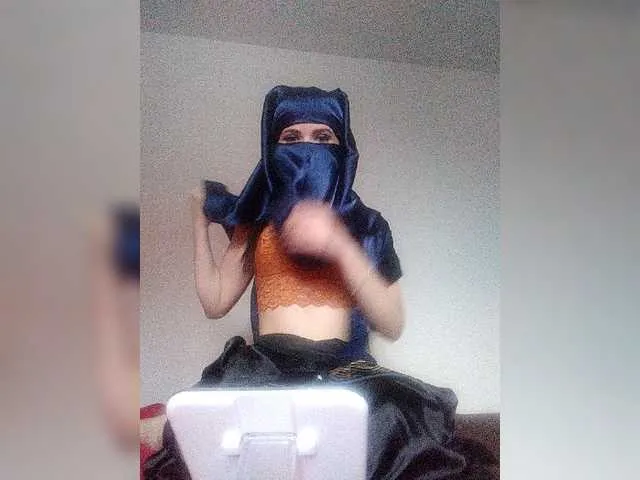 Live sex webcam photo for Mahidevran #273285162