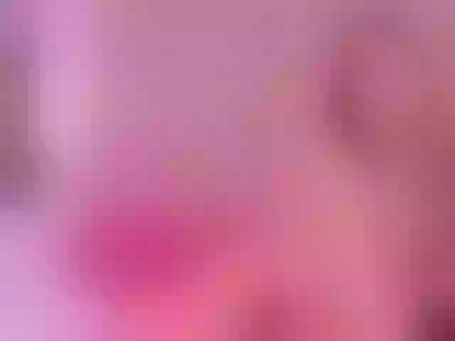 Live sex webcam photo for MaiaCollins #276796996