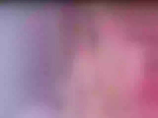 Live sex webcam photo for MaiaCollins #276936884