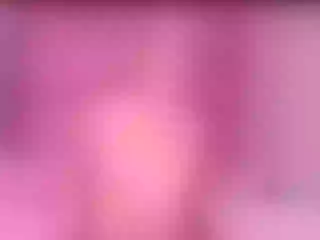 Live sex webcam photo for MaiaCollins #277066115