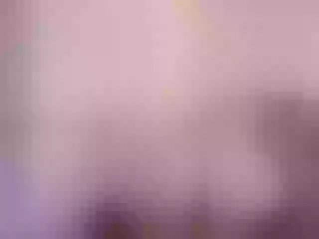 Live sex webcam photo for MaiaCollins #277335088