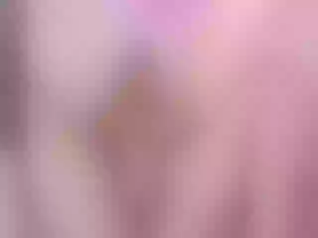 Live sex webcam photo for MaiaCollins #277995273