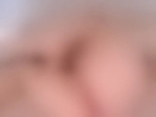 Live sex webcam photo for MaiaCollins #293445683