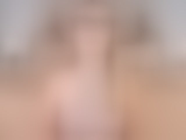 Live sex webcam photo for MaiaCollins #294316924