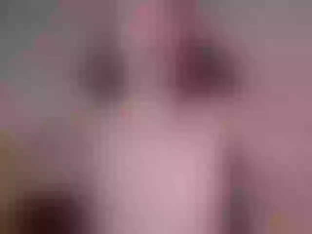 Live sex webcam photo for MaiaCollins1 #290917927