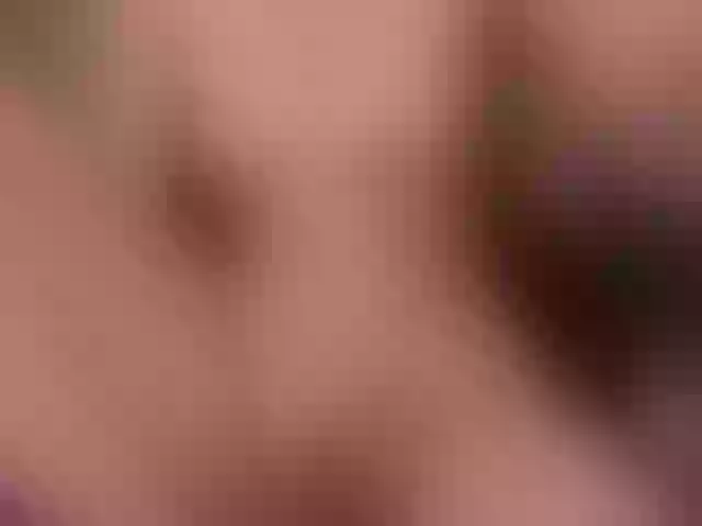 Live sex webcam photo for MaiaCollins1 #291142207