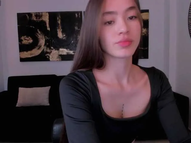 Live sex webcam photo for MaiaCollins1 #291596584