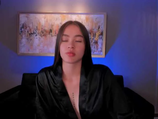 Live sex webcam photo for MaiaCollins1 #291704544