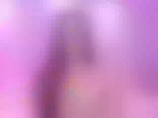 Live sex webcam photo for MaiaCollins1 #291853567