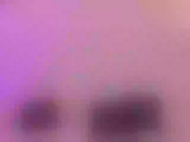 Live sex webcam photo for MaiaCollins1 #291882032