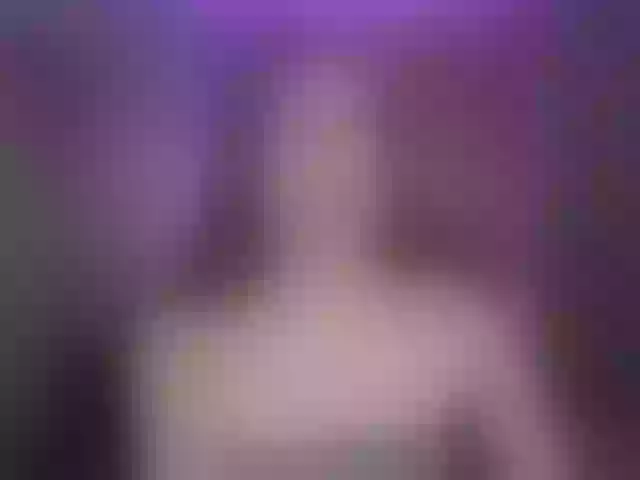 Live sex webcam photo for MaiaCollins1 #291988510
