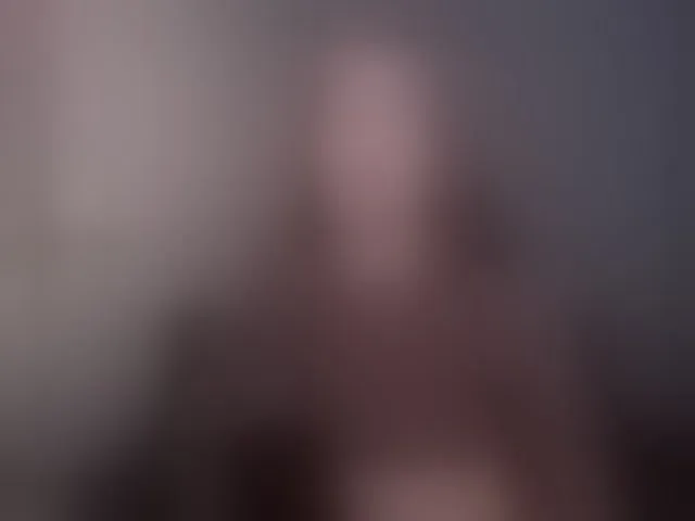 Live sex webcam photo for MaiaCollins1 #292781242