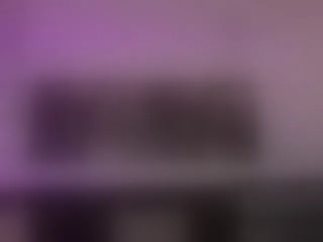 Live sex webcam photo for MaiaCollins1 #293190124