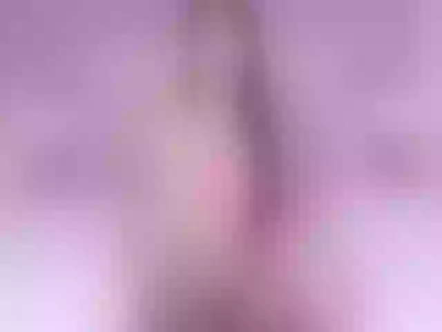 Live sex webcam photo for MaiaWatson #290294128