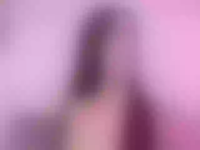 Live sex webcam photo for MaiaWatson #290395645