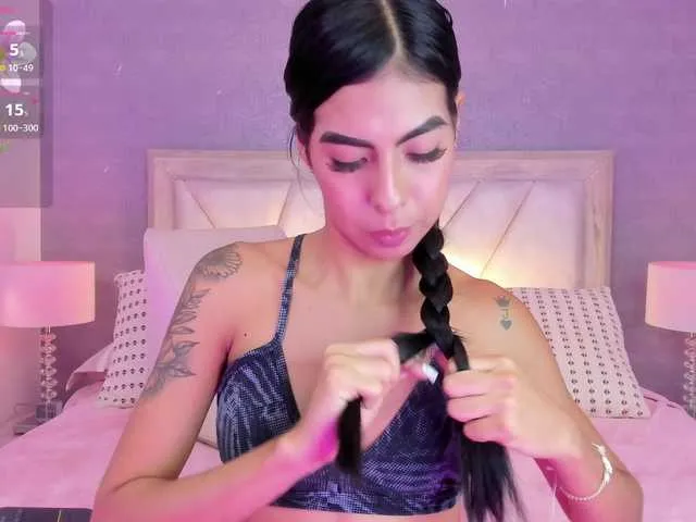 Live sex webcam photo for MaiaWatson #290508069