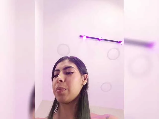 Live sex webcam photo for MaiaWatson #291092187