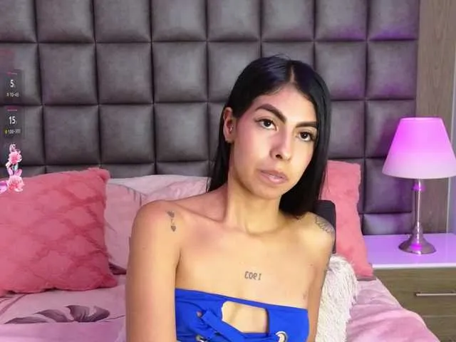 Live sex webcam photo for MaiaWatson #291372977