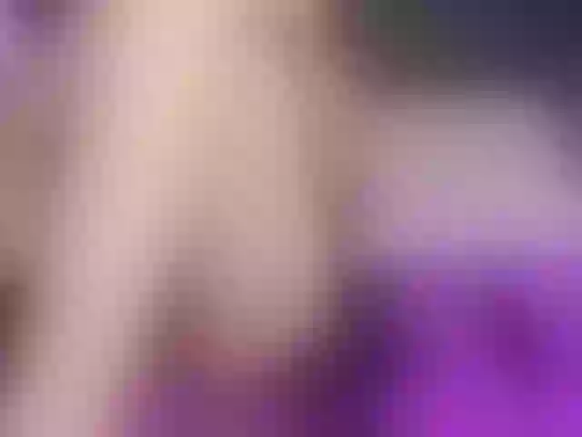 Live sex webcam photo for MaiaWatson #291470685