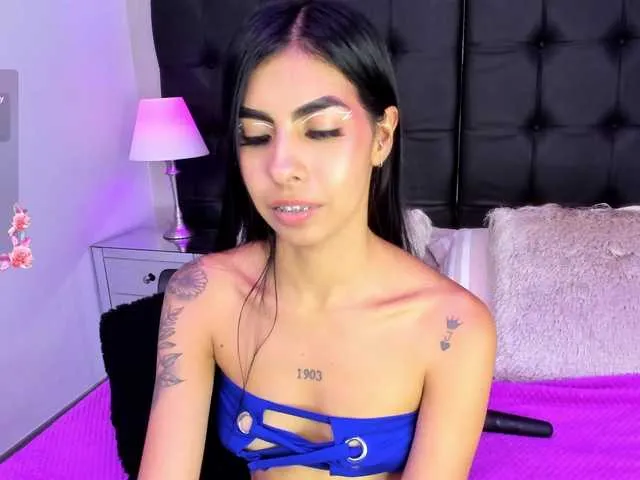 Live sex webcam photo for MaiaWatson #291496963