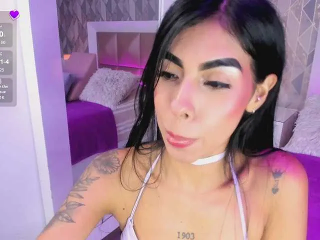 Live sex webcam photo for MaiaWatson #291836112
