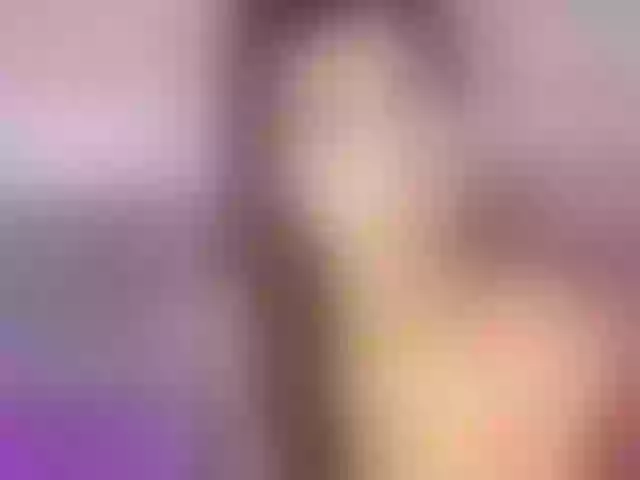 Live sex webcam photo for MaiaWatson #291985771