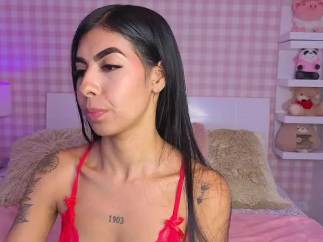 Live sex webcam photo for MaiaWatson #292192660