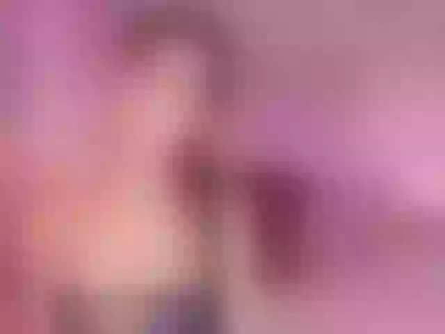 Live sex webcam photo for MaiaWatson #292224309