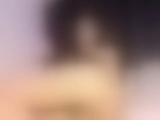 Live sex webcam photo for MaiaWatson #292840604