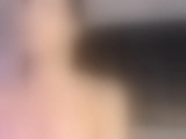 Live sex webcam photo for MaiaWatson #292853763