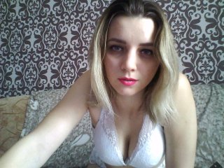 Live sex webcam photo for MaidenCrystal #123904375