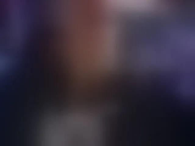 Live sex webcam photo for MaidenCrystal #290439609