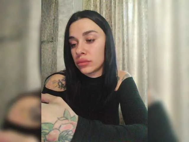 Live sex webcam photo for MaidenCrystal #291251987