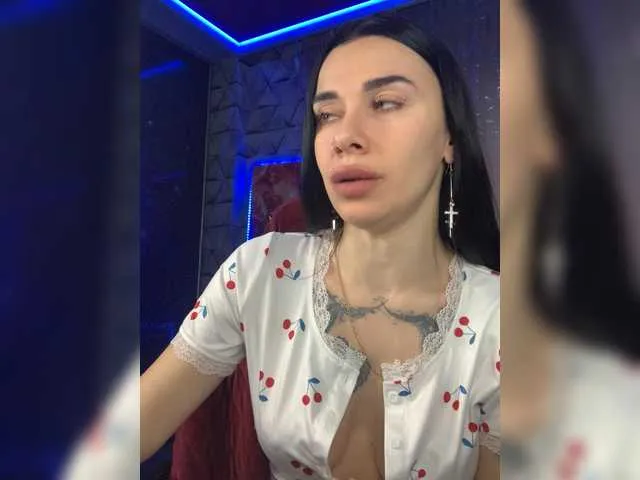 Live sex webcam photo for MaidenCrystal #292360579